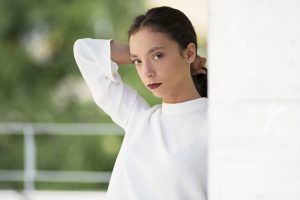 shooting-professionnel-femme-model-exterieur-photo-lausanne-photographe