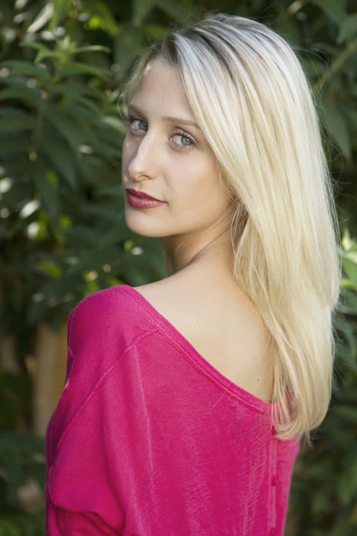 shooting-photo-lausanne-femme-exterieur-style-soleil-automne-photographe