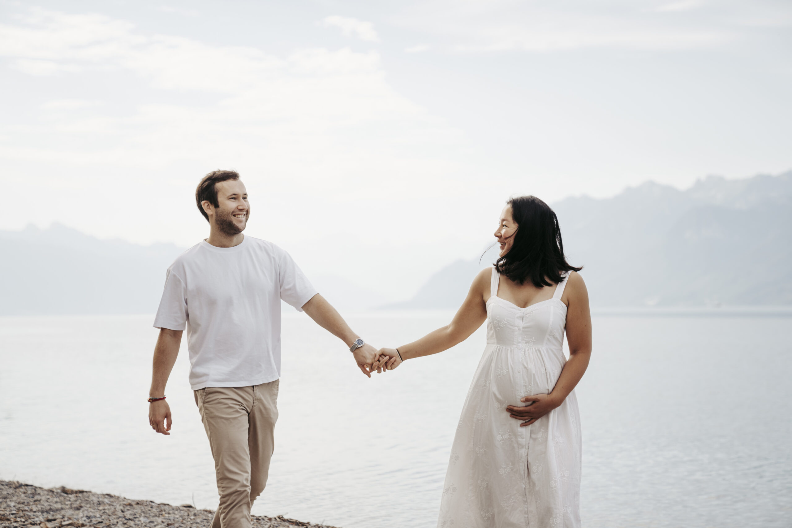 Lausanne-photo-shooting-portrait-famille-grossesse-maternite-exterieur-domicile